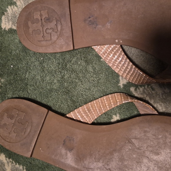 Tory Burch Tan Textured Sandals - Picture 5 of 5